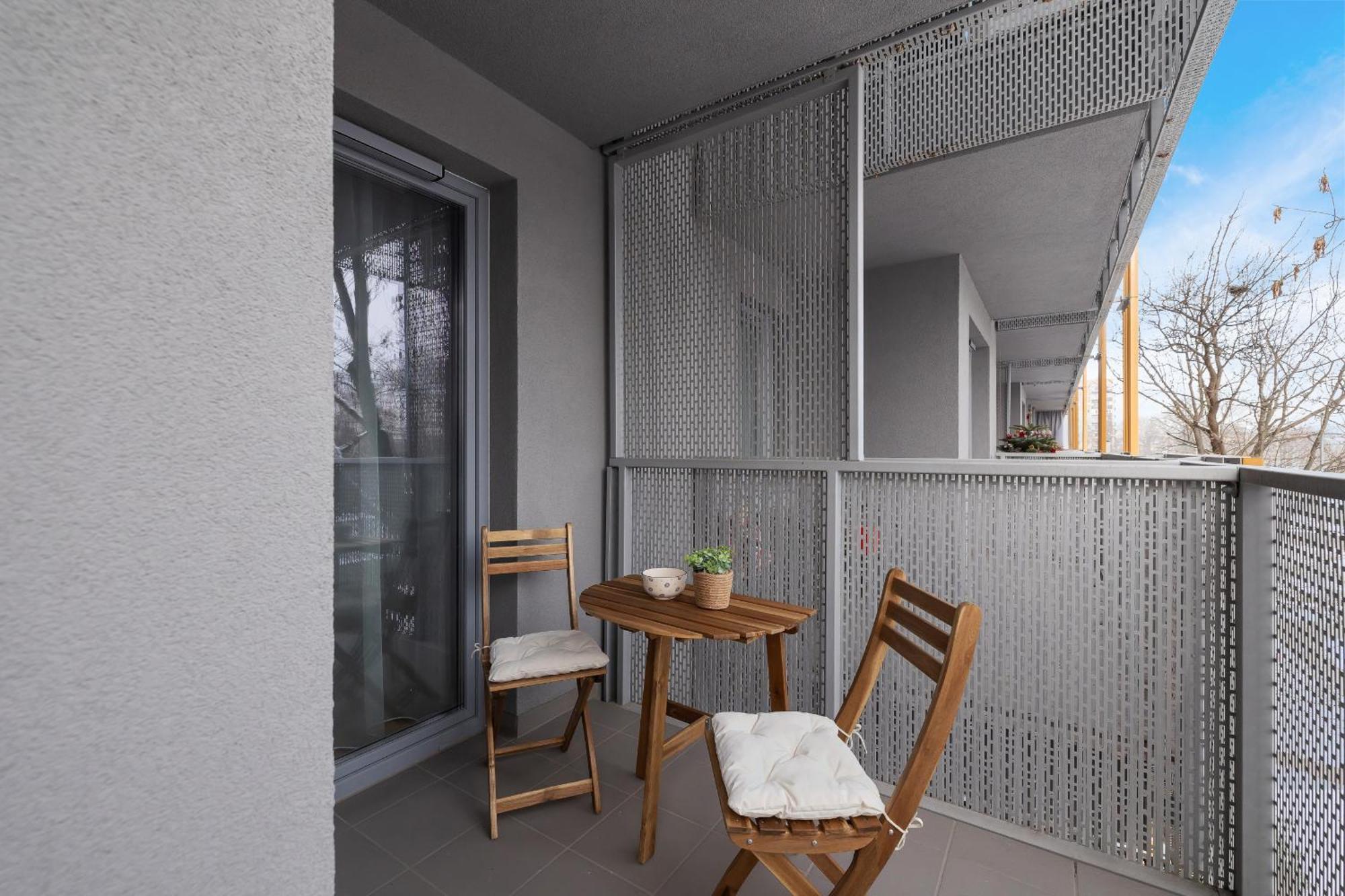 Prandoty Beautiful Apartment With Balcony Cracow By Renters Prestige Krakow Exterior photo